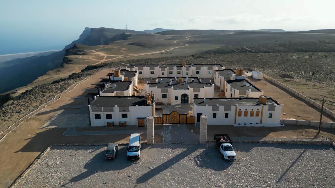 Hojari - Jabal Samhan, *