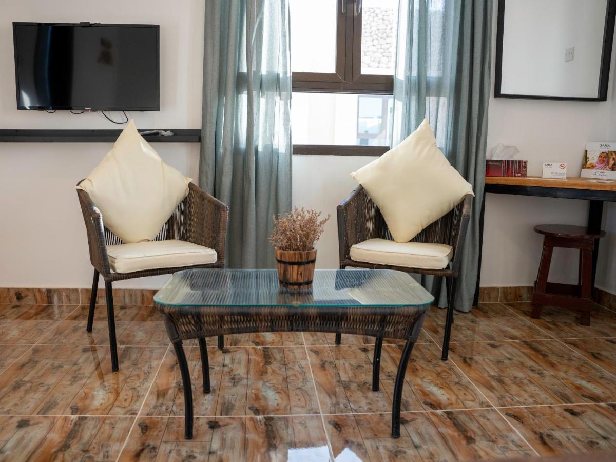 Hojari - Jabal Samhan, Hotel Salalah